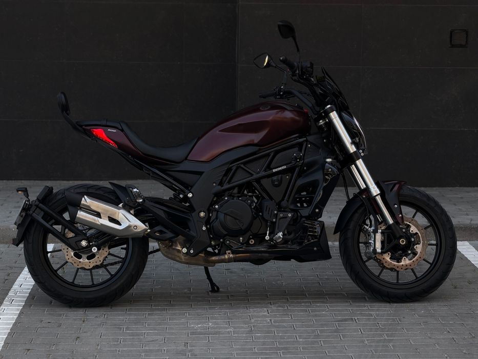BENELLI 502 C CRUISER- Poucos Quilómetros!