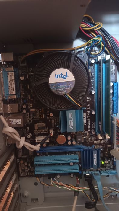 Срочно продам компьютер