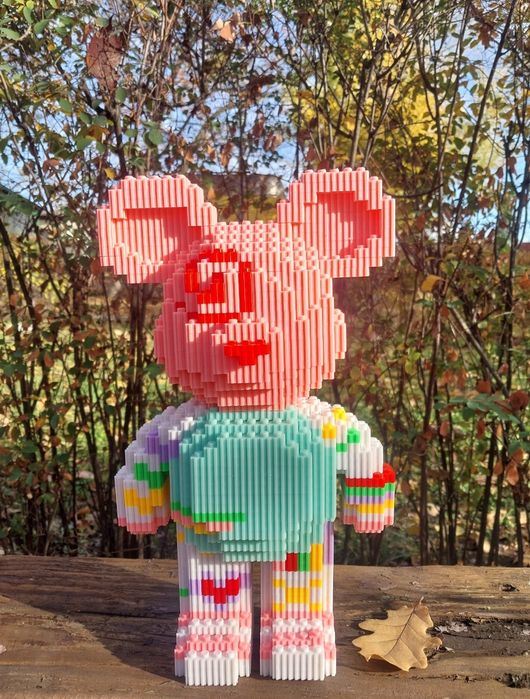 Конструктор  ведмідь  з мікроблоків ( bearbrick)