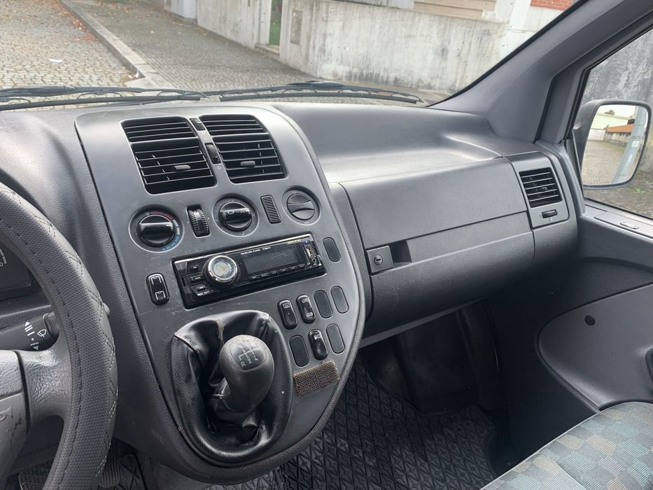 Mercedes-Benz Vito 110 CDI  | 9 Lugares |