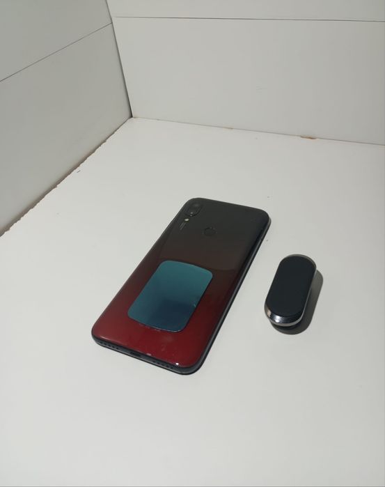 Suporte Carro Magnético para Telemóvel