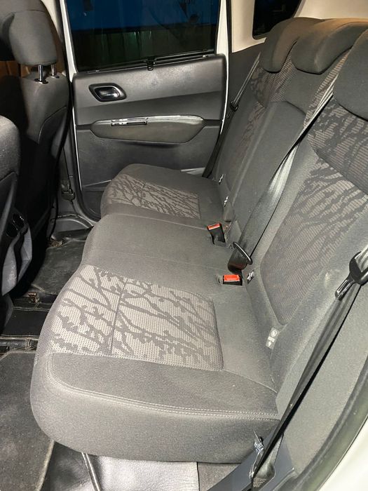 Пежо 3008 2014р 1.6тді 260км