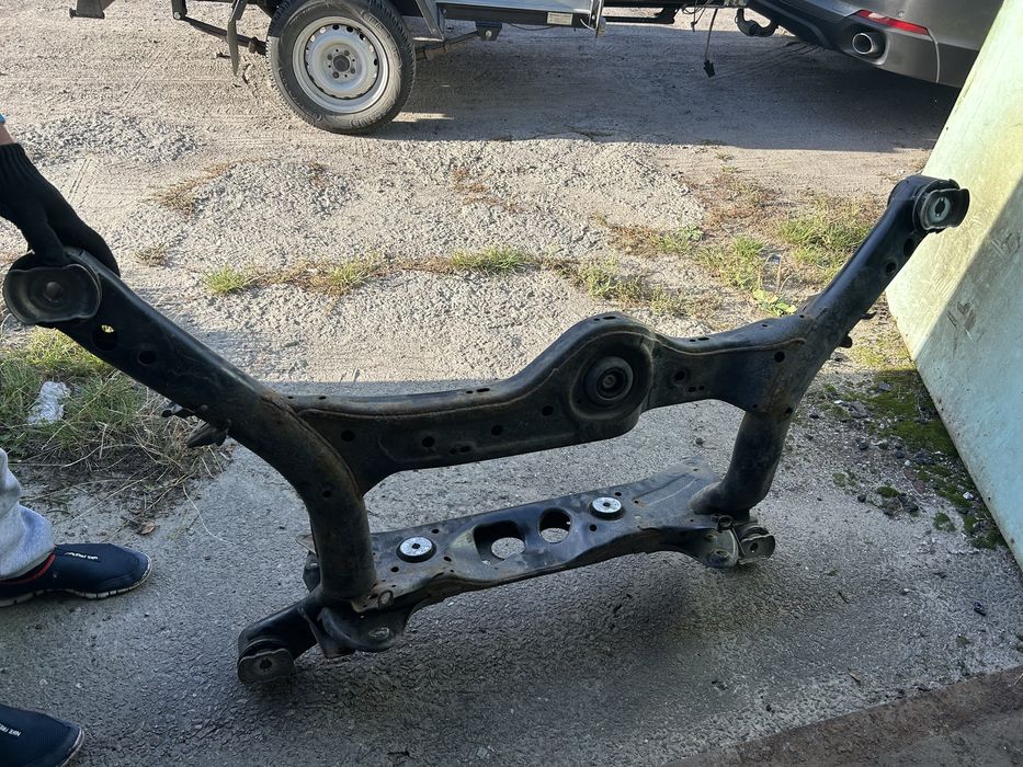 Подрамник задний Audi A6C7 quattro