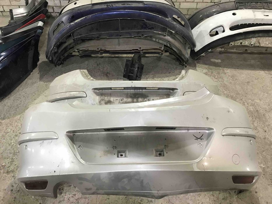 Задний бампер Opel Astra H GTC Cabrio