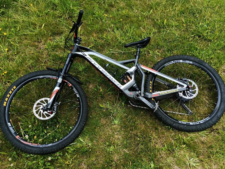 bicicleta enduro mondraker