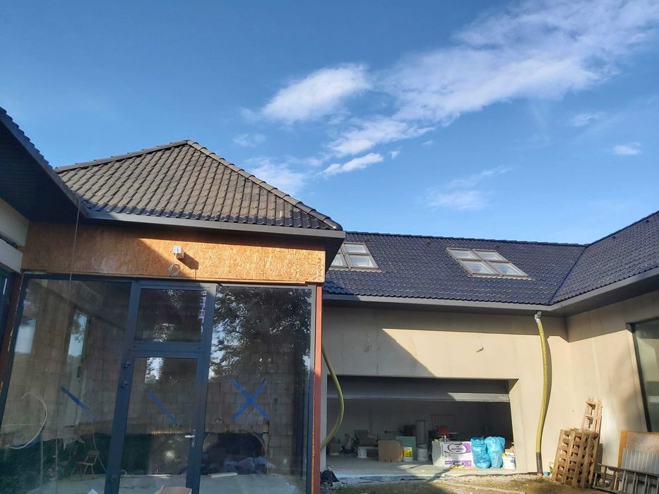 Malowanie dachów, malowanie dachu, mycie dachu, dachówki,