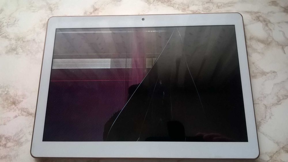 Tablet YOTOPT 10 cali; Android 9.0; 2 GB RAM - uszkodzony wyświetlacz