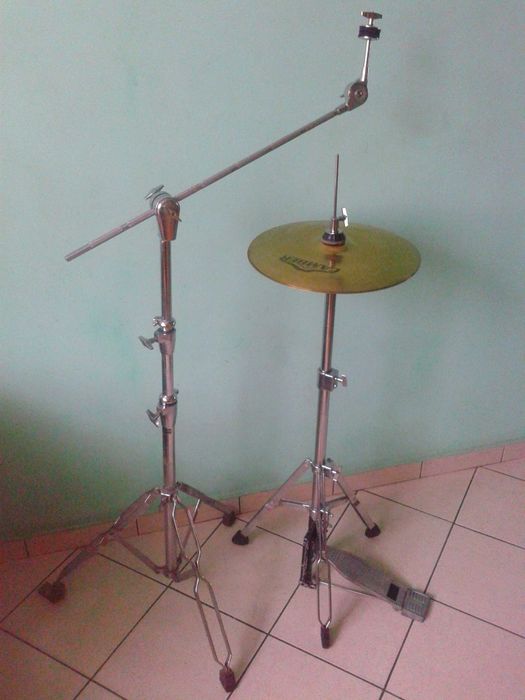 Stojaki tom talerze stopa Sonor Pearl do perkusji