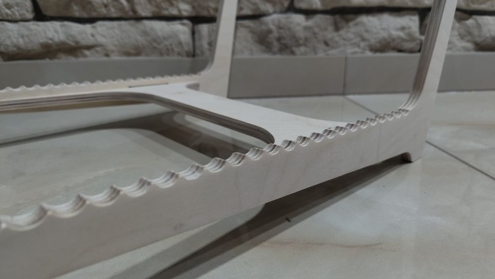 Stojak na płyty winylowe – nowoczesny, minimalistyczny