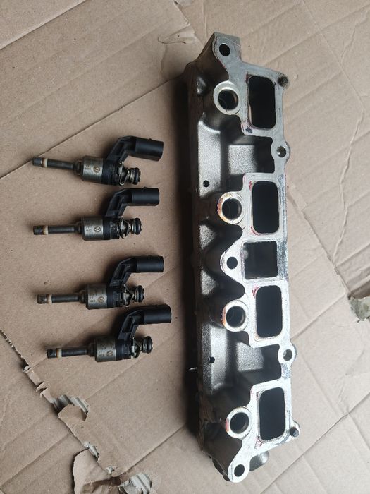 Wtryski komplet plus listwa wtryskowa 1.4 tsi caxc