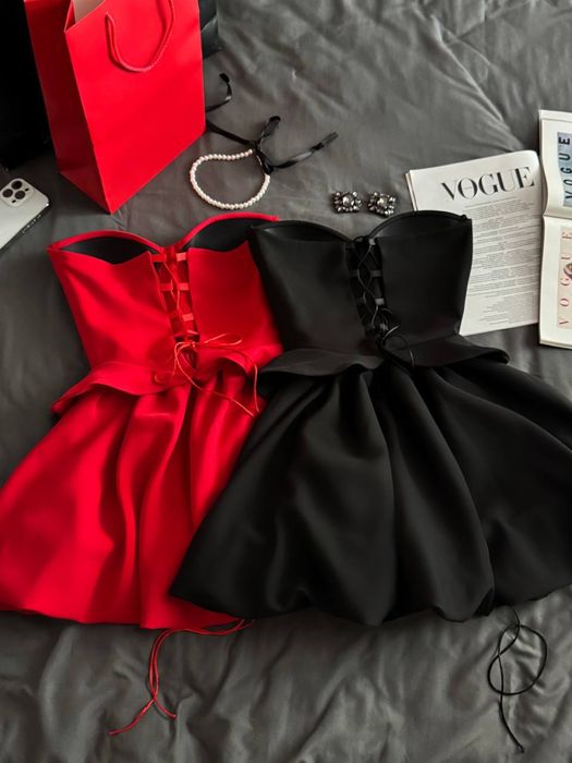 Корсетна сукня, Жіноча сукня з корсетним ліфом, пишня спідниця