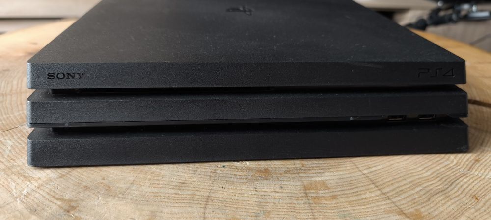 PS4 Pro 1Tb (CUH-7116B) 13.02