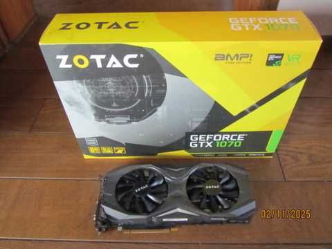ZOTAC GTX 1070  komplet
