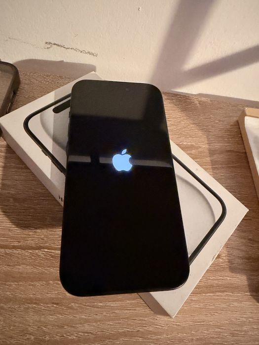 Iphone 15 128gb com 1 anonde uso