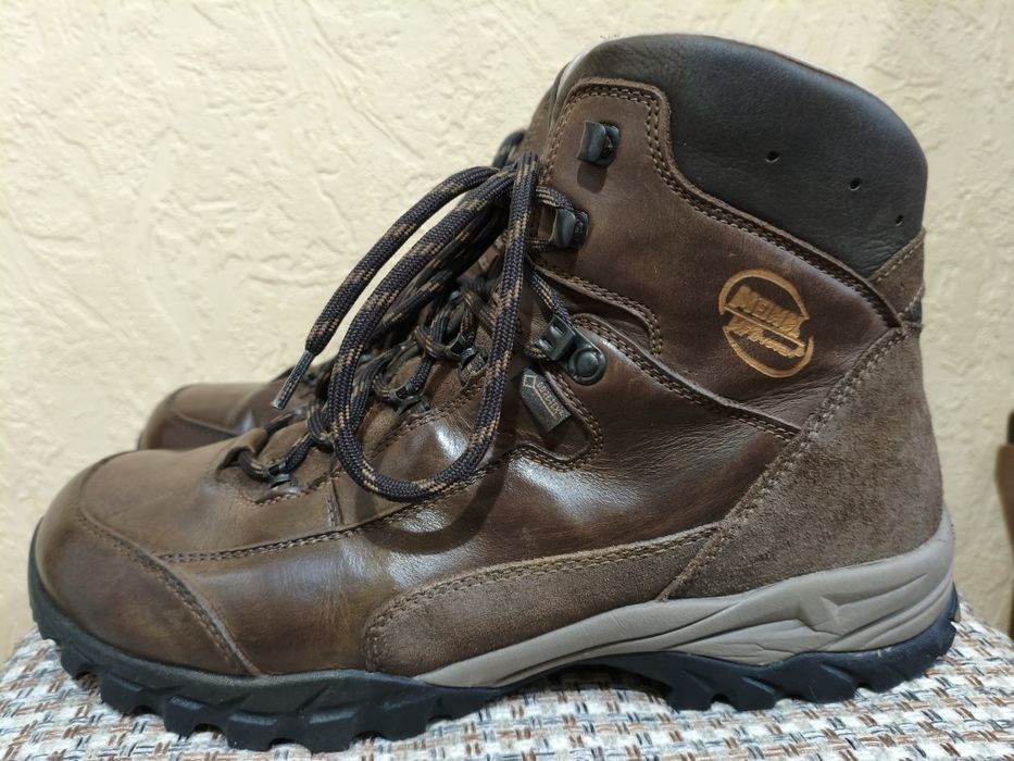 Трекінгові шкіряні черевики Meindl