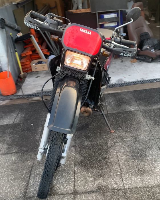 Vendo yamaha dt125r