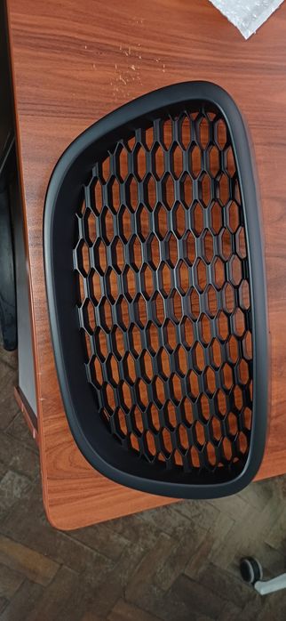 Grelha frontal Seat Leon