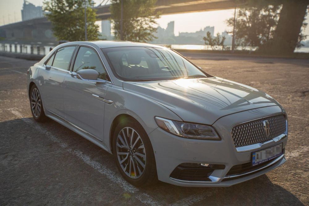 Продам Lincoln Continental 2020р.