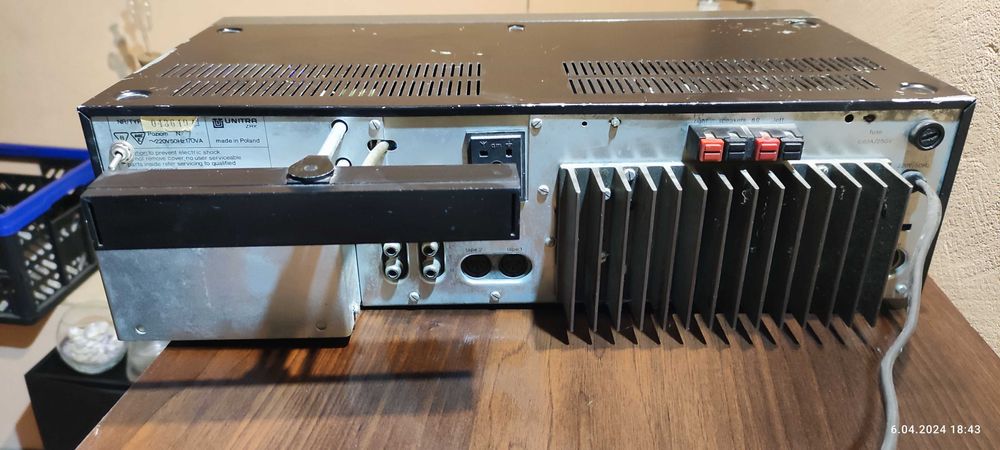 Amplituner UNITRA ZRK AT 9100
