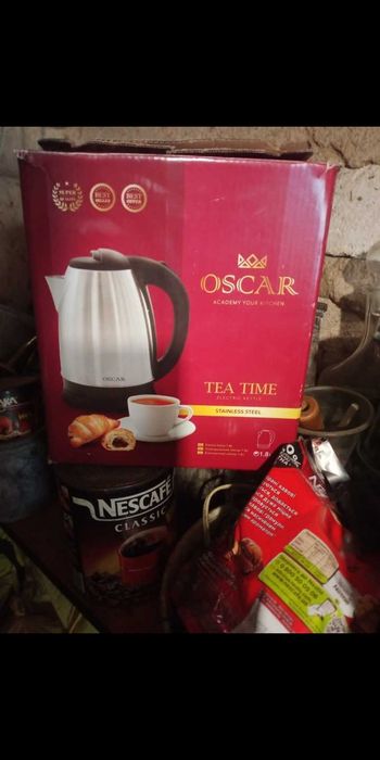 Электрический чайник на 1,8л "Oscar"
