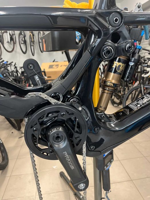pivot AMPD  Team  "L " avinox m2s