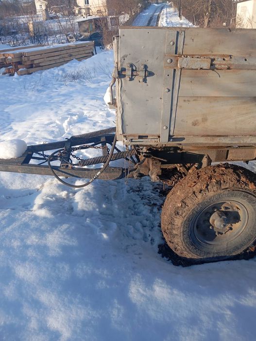 Продається прицеп 2птс 4