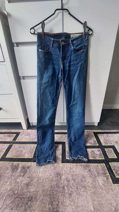 Jeansy Zara rozmiar 34