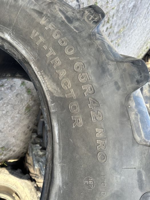 650/65r42 Bridgestone VT- Tractor 3,5 cm