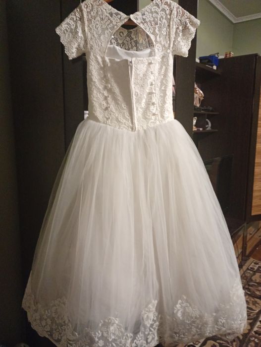 Плаття для причастя