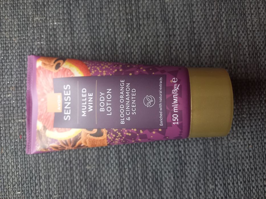 Balsam do ciała Mulled Wine Avon Senses