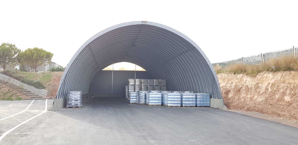 Hala Magazynowa, Hala Namiotowa , Namiot łukowy na zwierzęta 8x32 m