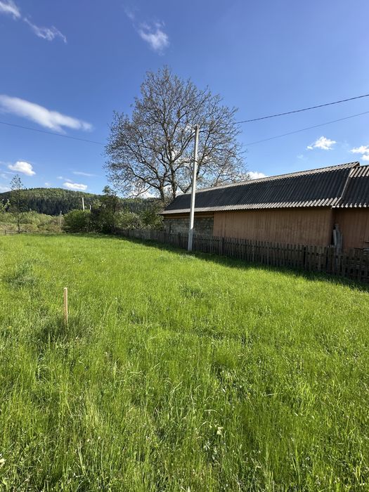 Продам ділянку 40 соток з будиноком