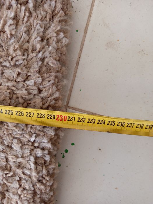 Tapetes de pêlo bege