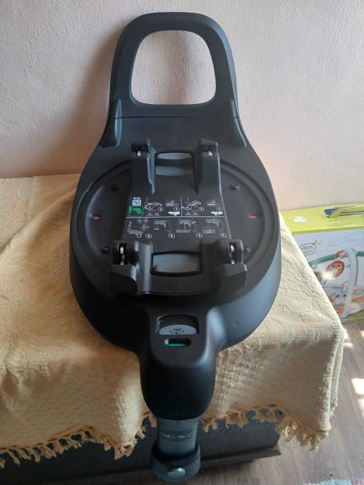 Ovo Kory Plus i-Size (40-85cm) + base Full 360 i-Size