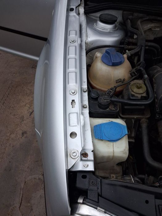 Продам Volkswagen Golf 4 1.4 16 V