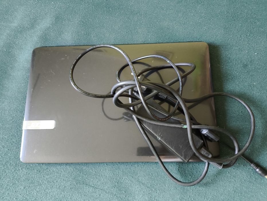 Laptop Acer Aspire E1-572 intel i3 8GB ram 512GB dysk