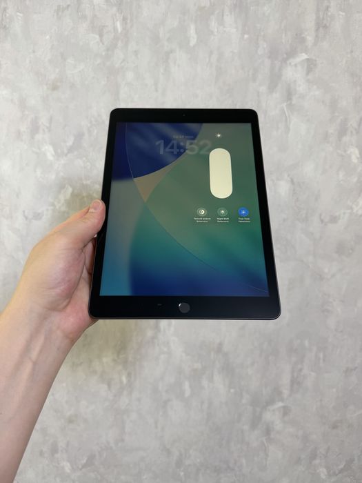 ipad 8 32gb - Купить электронику - Цены на OLX.ua