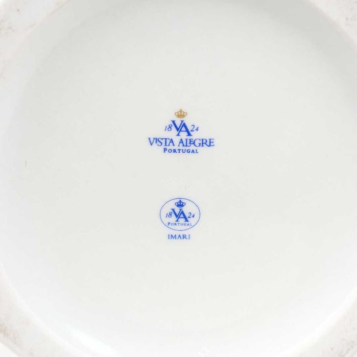 Jarra "Tomé" em porcelana da Vista Alegre da coleção Imari