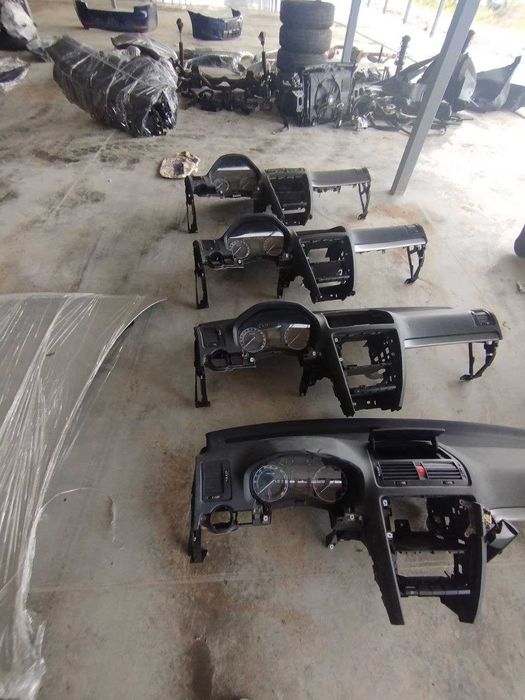 Торпеда Skoda Octavia A5 рестал Панель Шкода Октавія А5 подушк