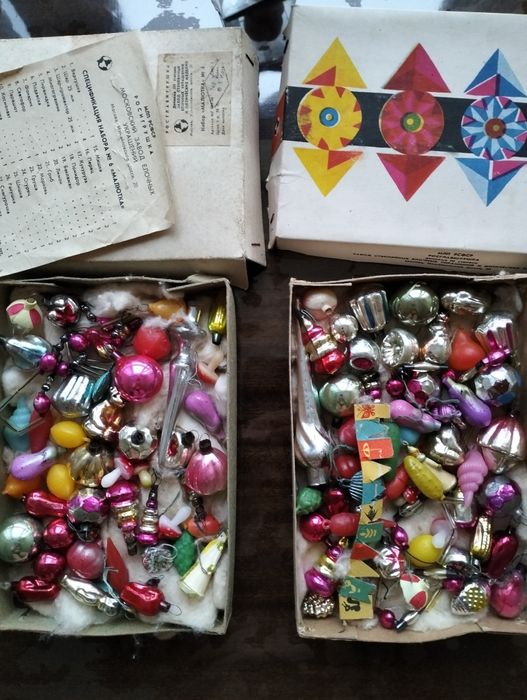 Старые елочные игрушки