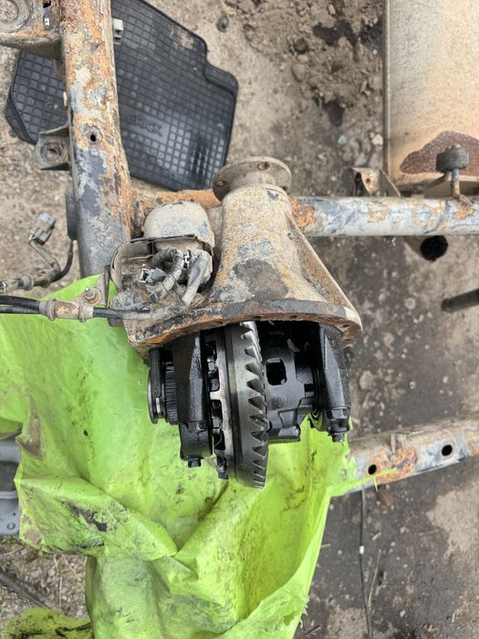 Редуктор  міс  перед зад  Toyota  prado прадо 90   95 43/10