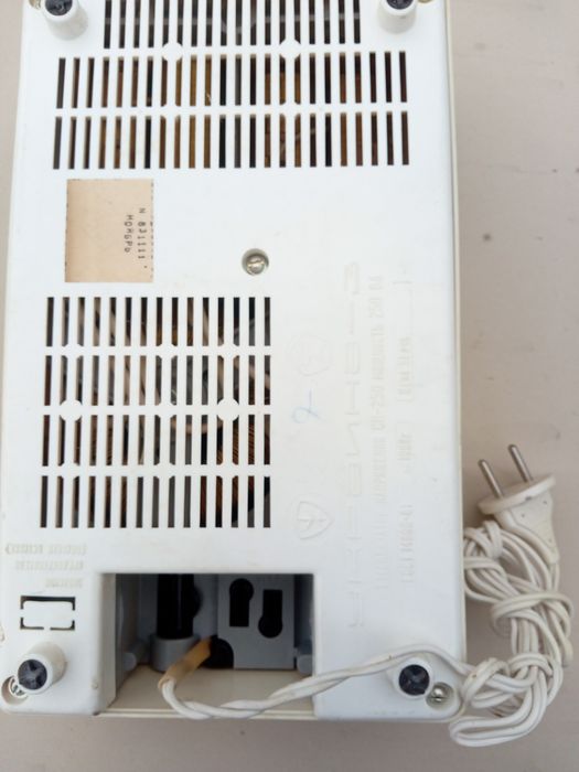 Стабилизатор напряжения ия Украина.   Черкассы