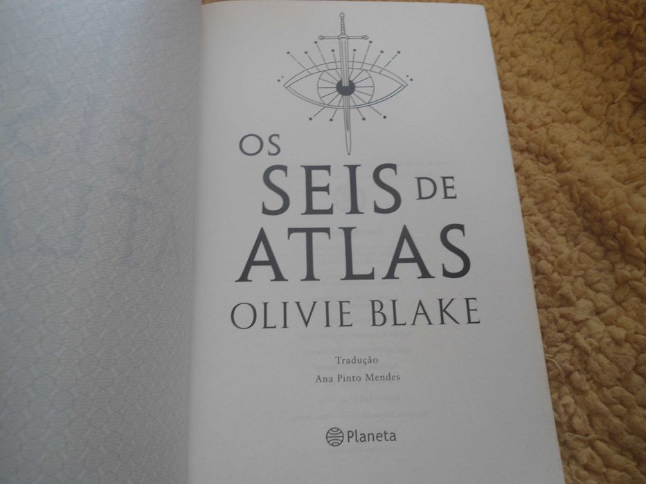 Os Seis de Atlas por Olivie Blake