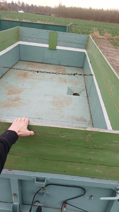 Przyczepa 4,5 t sztywna