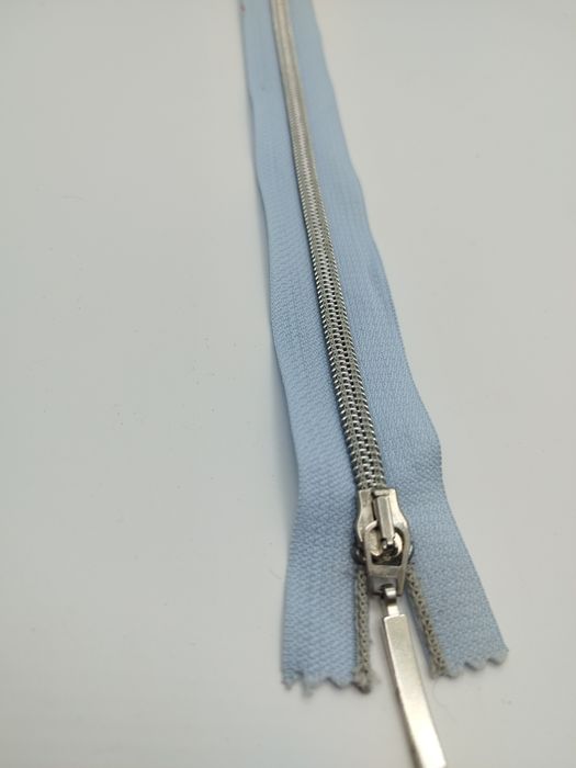 Zamek suwak, żyłka, niebieski. Długość 26 cm