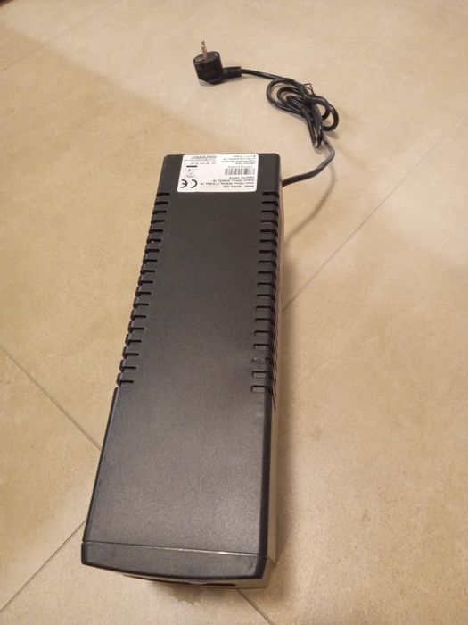 Zasilacz Awaryjny UPS Micro 1000 (1000VA/600W/9Ah) LCD VOLT POLSKA