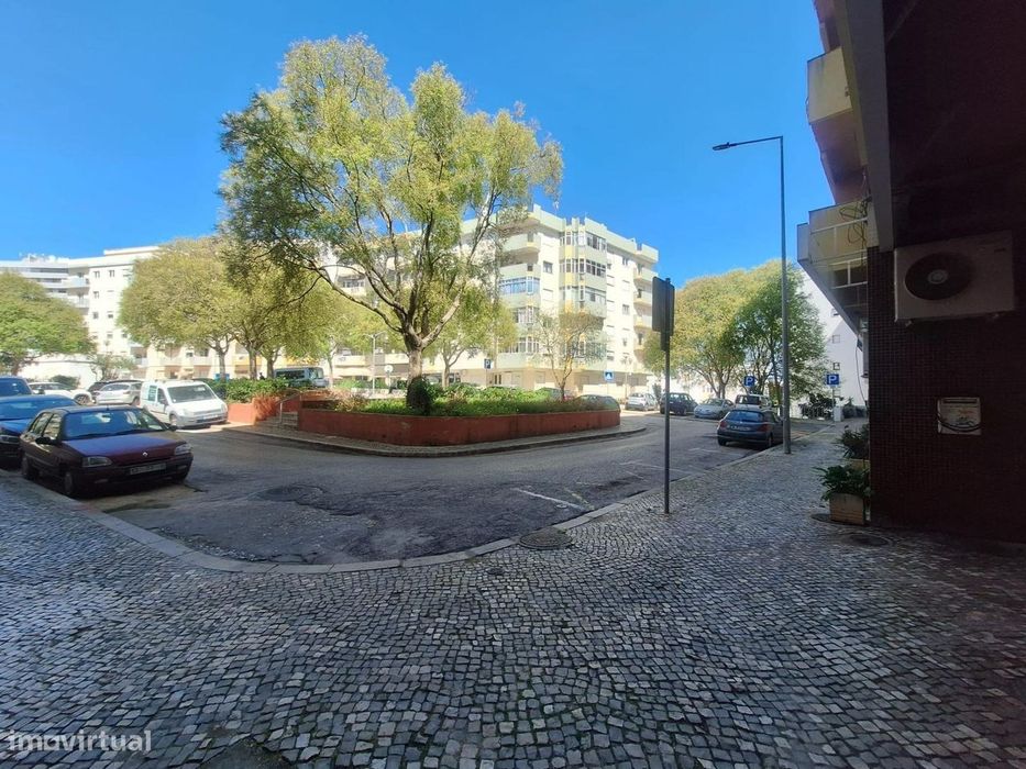 T4 para renovar - Portimão Central
