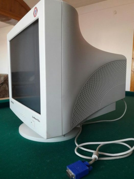 Продам Монітор Samsung 753 DFX S "17"