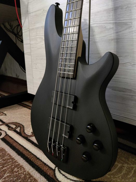 Бас-гитара Schecter DAMIEN-4 BASS SBK