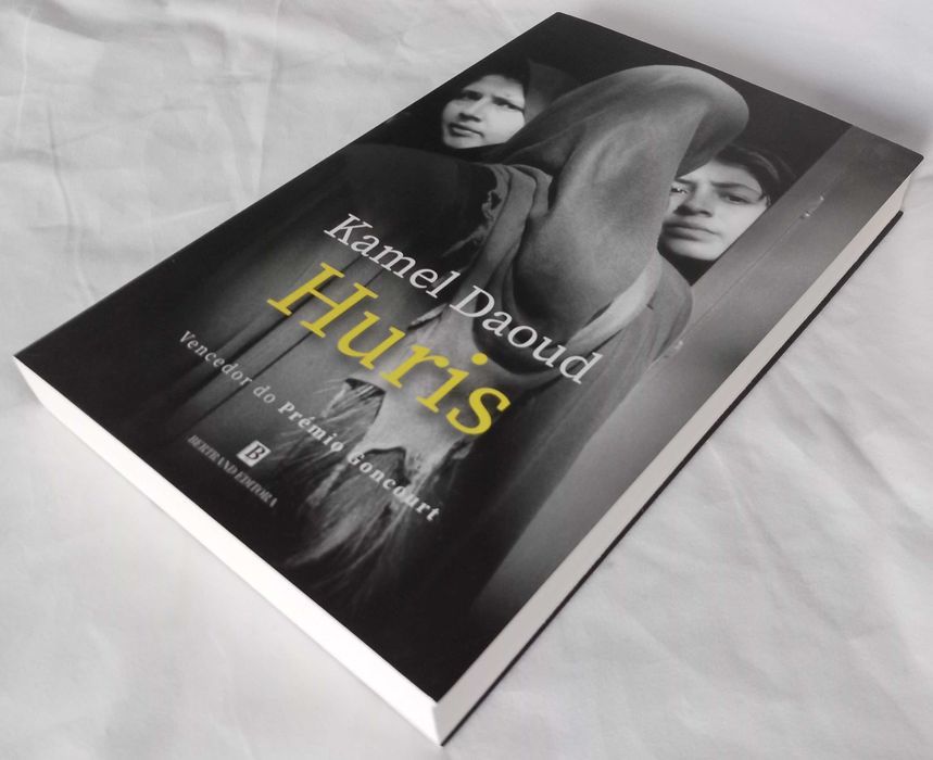 Livro Huris de Kamel Daoud Trad. Portuguesa [Portes Grátis]